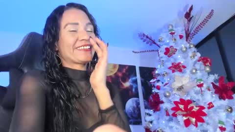 melannia_hills online show from 13, 12, 2024
