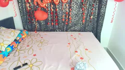 melannia_hills online show from 21, 9, 2025