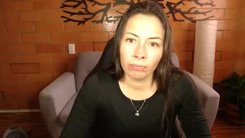 Snapshot of melanny_69 chatting on 17, 5, 2026 Melanny online show from 17, 5, 2026