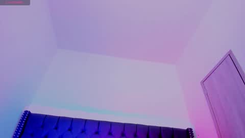 MelanyLuv online show from 15, 12, 2025