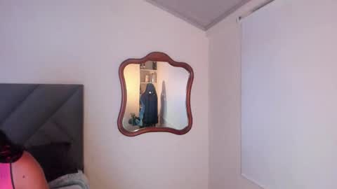 Melany online show from 17, 12, 2025