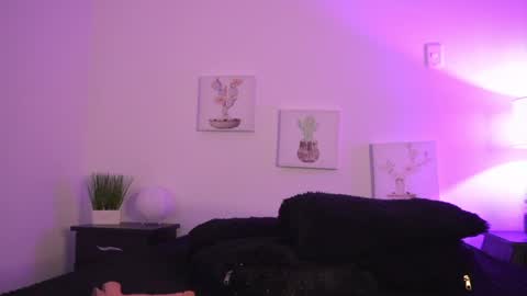 melany online show from 8, 1, 2025