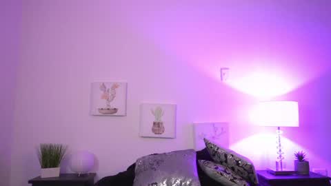 melany online show from 9, 1, 2025