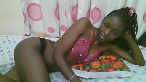 Snapshot of meldeeh chatting on 11, 10, 2025 meldeeh online show from 11, 10, 2025