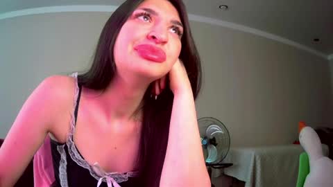 melena_caramel online show from 19, 5, 2026
