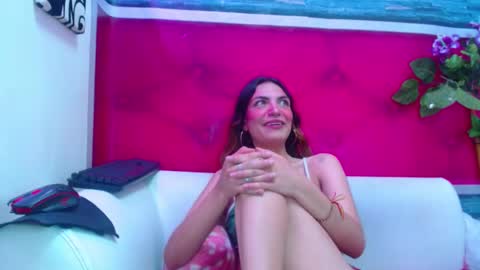 melhiza online show from 6, 12, 2024