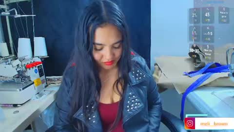    Independent model online show from 27, 6, 2026