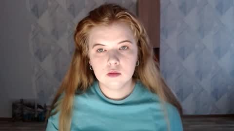 Snapshot of melina_beauty chatting on 26, 10, 2025 Melina online show from 26, 10, 2025