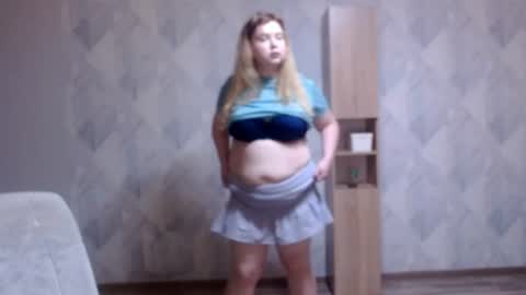 Snapshot of melina_beauty chatting on 24, 6, 2026 Melina online show from 24, 6, 2026