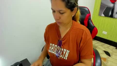 Snapshot of melisa_14 chatting on 21, 6, 2026 Melisa online show from 21, 6, 2026