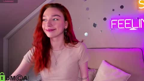 Snapshot of melisa_cox chatting on 4, 11, 2025 Melisa online show from 4, 11, 2025