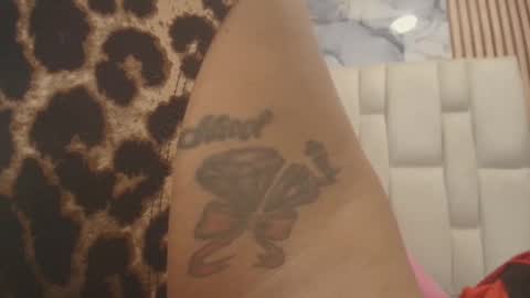 Snapshot of melisa_garcia chatting on 17, 10, 2025 Melissa online show from 17, 10, 2025