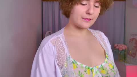 Melissa online show from 4, 12, 2025