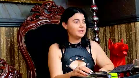 Snapshot of melissa_glow chatting on 25, 10, 2025 Melissa online show from 25, 10, 2025