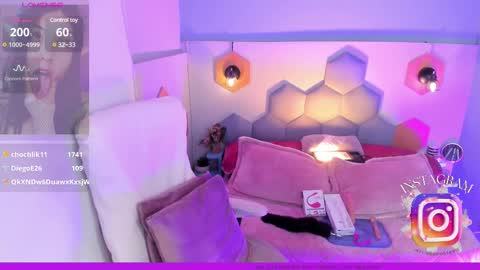 Melissa 3 online show from 7, 3, 2025