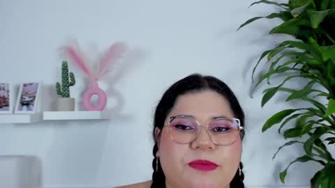 Melissa online show from 2, 2, 2025