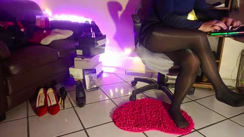 Snapshot of melissa_tv chatting on 3, 2, 2025 melissa online show from 3, 2, 2025