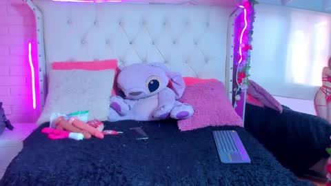 Snapshot of melissa_walker_ chatting on 15, 2, 2025 Meli online show from 15, 2, 2025