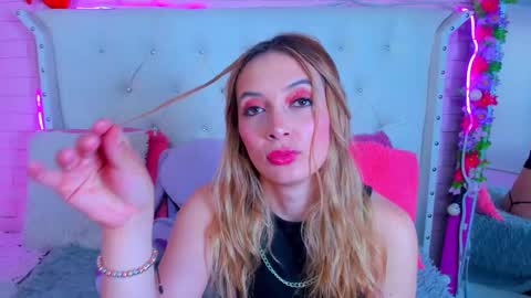 Snapshot of melissa_walker_ chatting on 27, 2, 2025 Meli online show from 27, 2, 2025