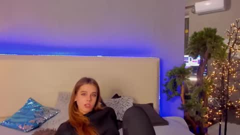 MelissaCrayzy online show from 18, 2, 2025