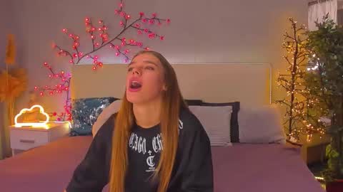 MelissaCrayzy online show from 18, 10, 2025