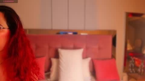 M E L I S S A  online show from 20, 12, 2025