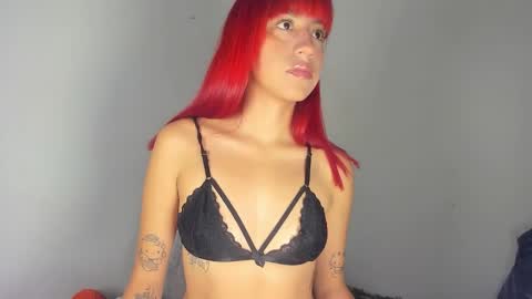 Snapshot of melissaowenn chatting on 5, 3, 2026 Melissa online show from 5, 3, 2026