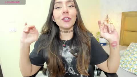    online show from 17, 9, 2025