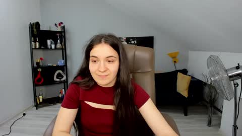 Snapshot of melissawiliam chatting on 16, 12, 2024 melissawiliam online show from 16, 12, 2024