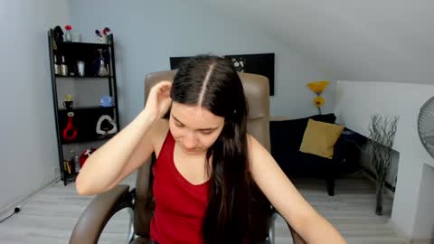 Snapshot of melissawiliam chatting on 7, 1, 2025 melissawiliam online show from 7, 1, 2025