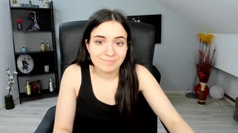 Snapshot of melissawiliam chatting on 7, 3, 2025 melissawiliam online show from 7, 3, 2025