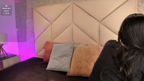Snapshot of mell_muller chatting on 11, 6, 2026 Mell online show from 11, 6, 2026
