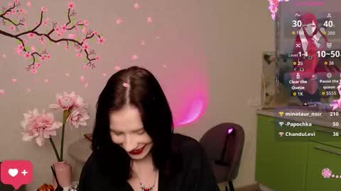 mellhyees online show from 14, 11, 2025