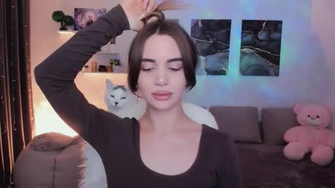 Tessa online show from 1, 12, 2025