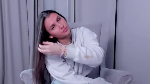 Lia online show from 8, 4, 2026