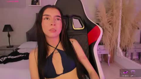 Snapshot of mellove_ chatting on 17, 7, 2026 Mel online show from 17, 7, 2026