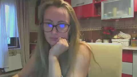 Melly online show from 9, 1, 2025
