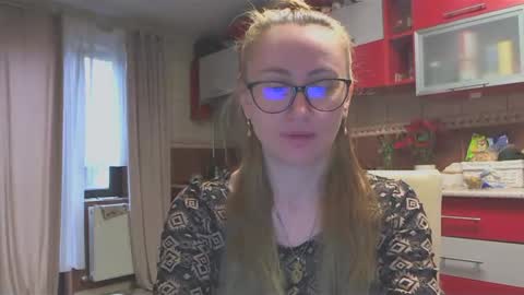 Melly online show from 7, 2, 2025