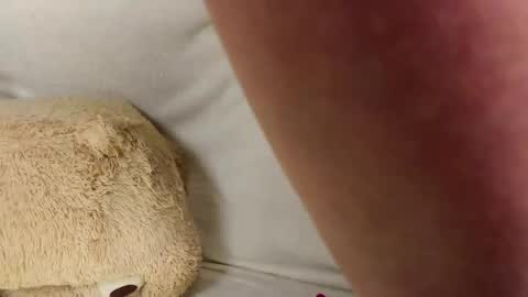 MelMooon online show from 3, 3, 2026