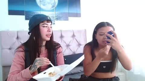 Snapshot of meloddy_collins chatting on 27, 1, 2025 Meloddy Coliins online show from 27, 1, 2025