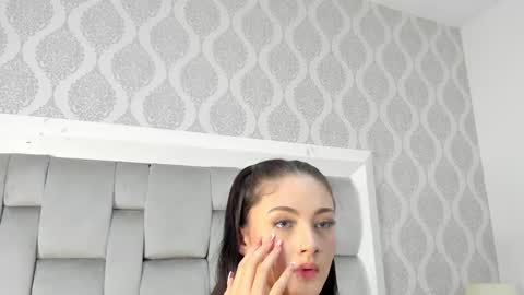 meloddy_parker online show from 13, 2, 2025