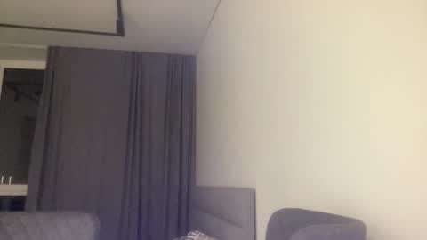 Snapshot of melodie_sweet chatting on 15, 10, 2025 Melodie online show from 15, 10, 2025