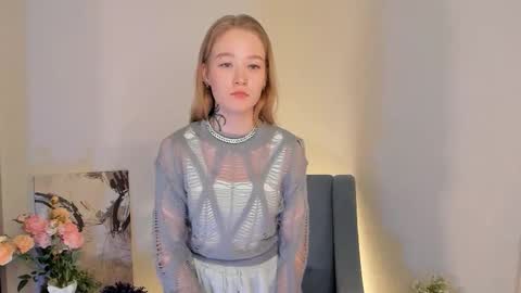 Snapshot of melodievejar chatting on 17, 12, 2025 melodievejar online show from 17, 12, 2025