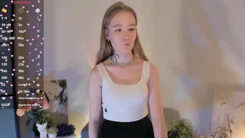 Snapshot of melodievejar chatting on 19, 12, 2025 melodievejar online show from 19, 12, 2025