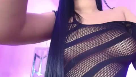   online show from 11, 6, 2026