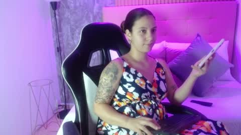 Snapshot of melody_bleir chatting on 25, 9, 2025 Melody online show from 25, 9, 2025