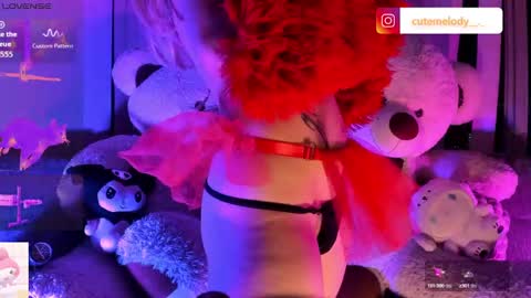 melody_chers online show from 9, 10, 2025