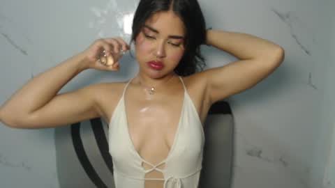 melody phillips online show from 13, 5, 2026