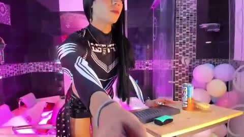 melody_trixie online show from 28, 6, 2026
