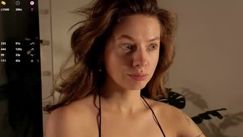 Snapshot of melodykey_x chatting on 16, 9, 2025 melody  online show from 16, 9, 2025